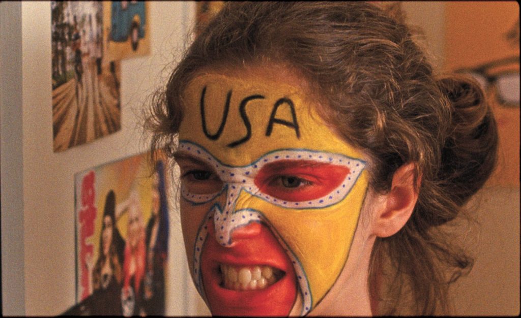 Un fotogramma dal film "John From"